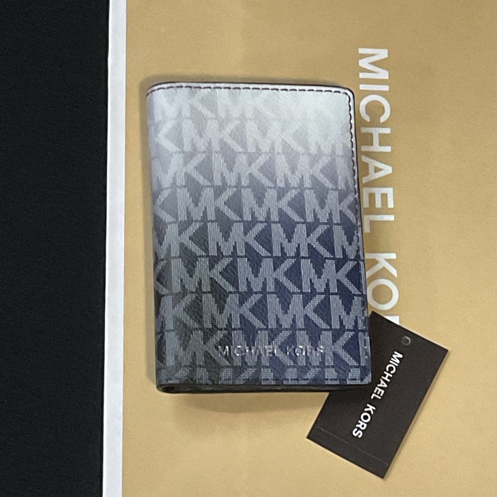 Michael Kors Cooper Ombré Signature Logo Folding Card Case Black Combo (Men’sNWT - Picture 4 of 9